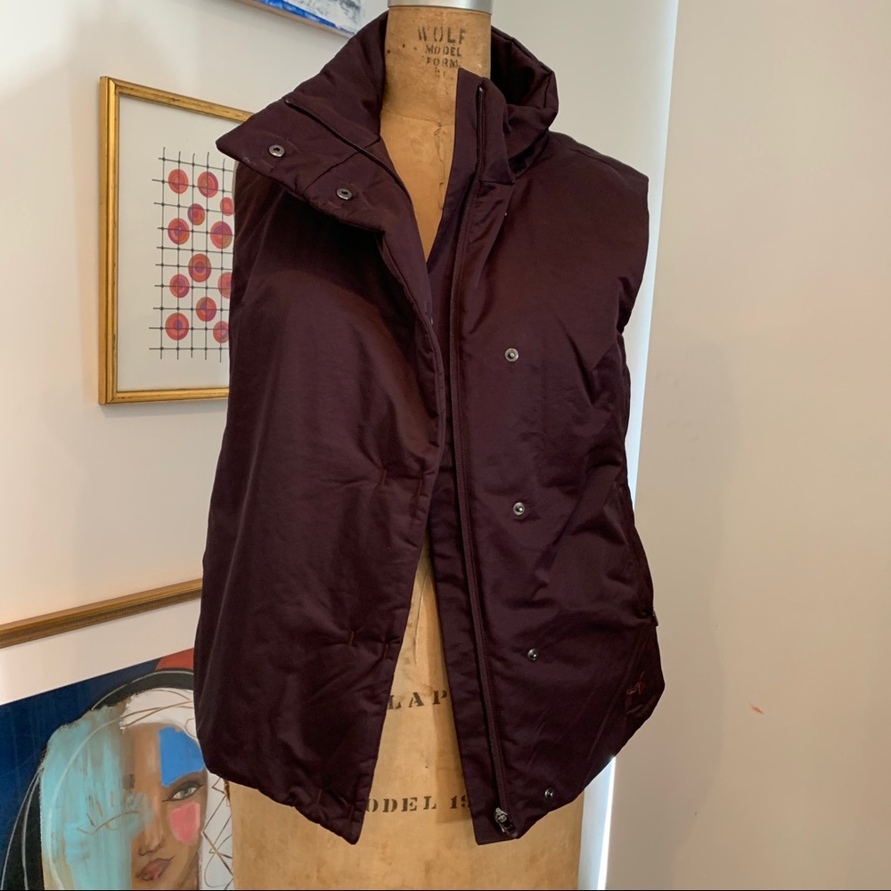 Under Armour maroon down vest